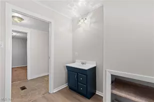 315 Hwy 7 N, Powhatan Point, OH 43942 - Photo 16