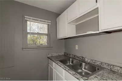 4429 E 158th Street, Loveland, OH 44128 - Photo 8