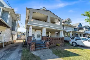 414 E 147th St, Loveland, OH 44110 - Photo 2