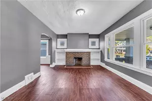 414 E 147th St, Loveland, OH 44110 - Photo 4