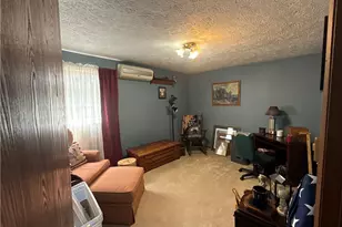 191 Ridgeland Dr, Toronto, OH 43964 - Photo 10