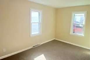 1351 Douglas Ave, Youngstown, OH 44502 - Photo 8