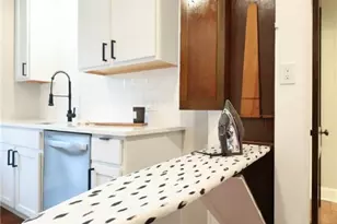 5702 Herman Ave, Loveland, OH 44102 - Photo 8