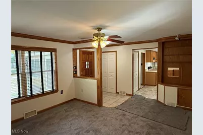 210 Luary Drive, Painesville, OH 44077 - Photo 4