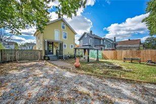 218 Cornell Ave, Elyria, OH 44035 - Photo 6