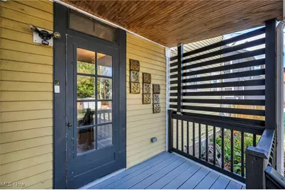 218 Cornell Avenue, Elyria, OH 44035 - Photo 8