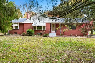 1558 Portal Dr NE, Howland, OH 44484 - Photo 2