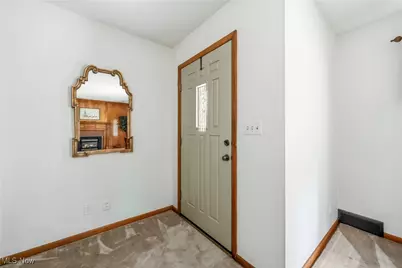 1558 Portal Drive NE, Howland, OH 44484 - Photo 8