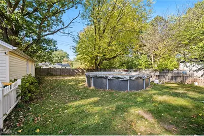 8224 Dartmoor Road, Mentor, OH 44060 - Photo 24