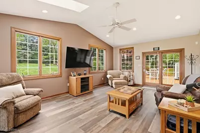 325 Catawba Path, Doylestown, OH 44230 - Photo 12