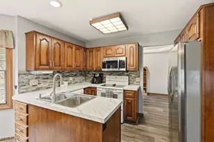 325 Catawba Path, Doylestown, OH 44230 - Photo 14