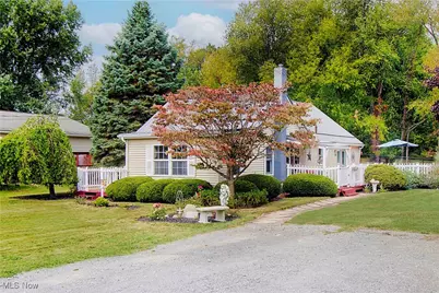 6083 Apple Street, Louisville, OH 44641 - Photo 1