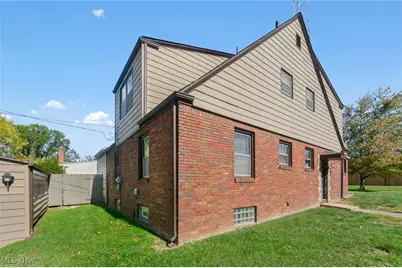 4038 Sunset Boulevard, Youngstown, OH 44512 - Photo 32