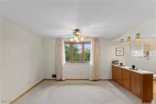 567 Sealock Ave, Steubenville, OH 43952 - Photo 12