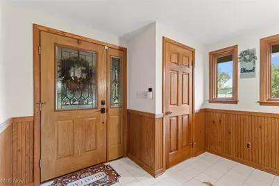 567 Sealock Avenue, Steubenville, OH 43952 - Photo 6