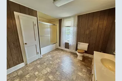 705 Main Street, Pennsboro, WV 26415 - Photo 38