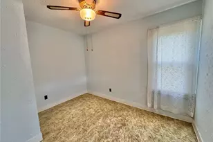 705 Main St, Pennsboro, WV 26415 - Photo 36