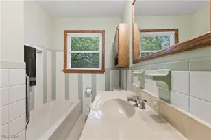 8271 Pheasant Ave NW, North Canton, OH 44720 - Photo 18