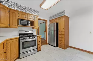 8271 Pheasant Ave NW, North Canton, OH 44720 - Photo 24
