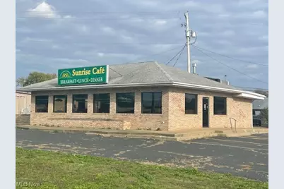 3020 Harrisburg Road NE, Canton, OH 44705 - Photo 2