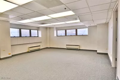 108 Main Avenue SW, Warren, OH 44481 - Photo 34