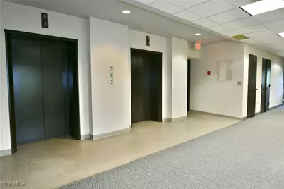 108 Main Avenue SW, Warren, OH 44481 - Photo 28