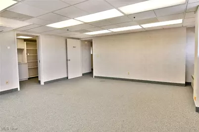 108 Main Avenue SW, Warren, OH 44481 - Photo 20