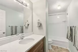 10269 Smugglers Cove, Aurora, OH 44202 - Photo 16