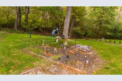 121 Beckett Court, St Clairsville, OH 43950 - Photo 4