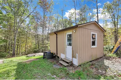 852 Wallace Road, Little Hocking, OH 45742 - Photo 30