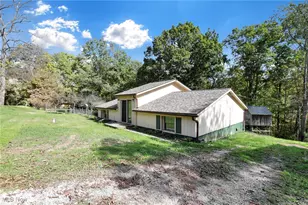 852 Wallace Rd, Little Hocking, OH 45742 - Photo 6