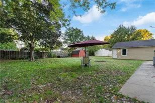 2948 Trenton Rd, Akron, OH 44312 - Photo 26