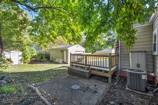 1167 Hilltop Dr, Akron, OH 44310 - Photo 46