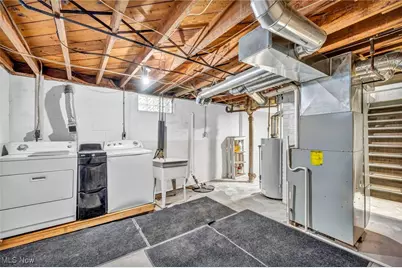 1167 Hilltop Drive, Akron, OH 44310 - Photo 42