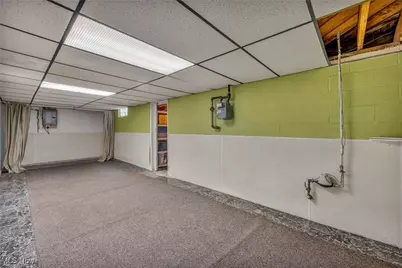 1167 Hilltop Drive, Akron, OH 44310 - Photo 36