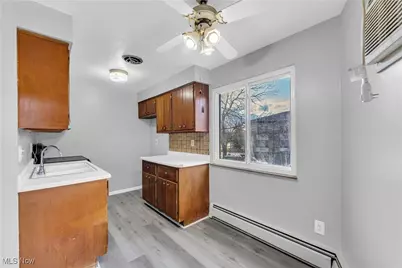 18809 Bella Drive, Loveland, OH 44119 - Photo 8