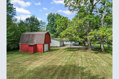 11960 Freshley Avenue, Alliance, OH 44601 - Photo 38