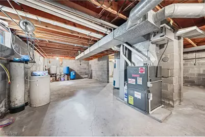 11960 Freshley Avenue, Alliance, OH 44601 - Photo 32