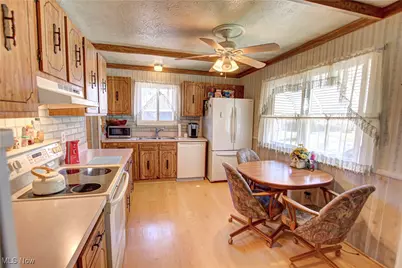 4325 Moonglow Lane, Loveland, OH 44109 - Photo 6