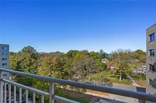 10301 Lake Ave, Loveland, OH 44102 - Photo 32