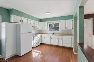 791 Georgia Ave, Akron, OH 44306 - Photo 6