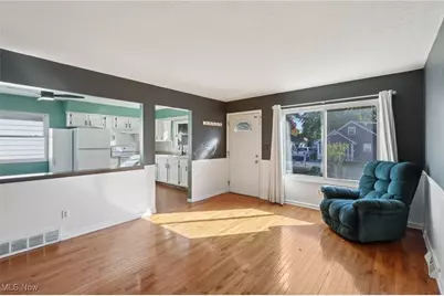 791 Georgia Avenue, Akron, OH 44306 - Photo 2