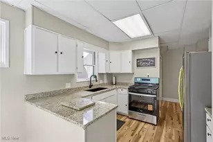 615 Noah Ave, Akron, OH 44320 - Photo 10