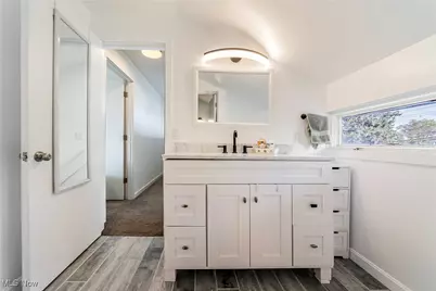 32321 Lake Shore Boulevard, Willowick, OH 44095 - Photo 38