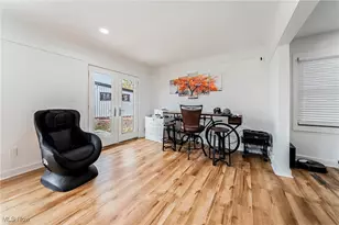 32321 Lakeshore Blvd, Willowick, OH 44095 - Photo 30