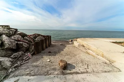 32321 Lake Shore Boulevard, Willowick, OH 44095 - Photo 10