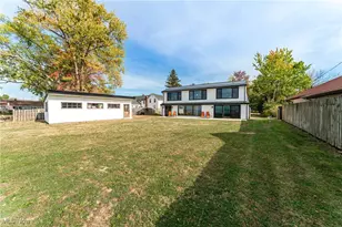 32321 Lakeshore Blvd, Willowick, OH 44095 - Photo 6