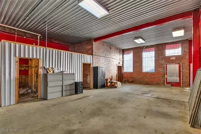 2032 W 105th Street, Loveland, OH 44102 - Photo 18