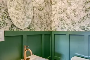 206 E Main St, Dalton, OH 44618 - Photo 40