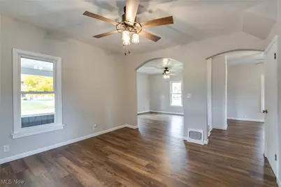 206 E Main Street, Dalton, OH 44618 - Photo 18